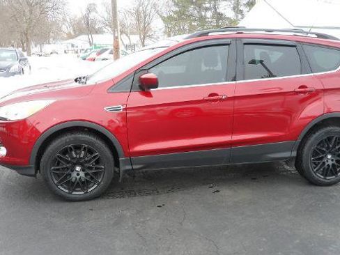 Used 2013 Ford Escape SE image 1