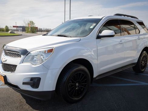 Used 2015 Chevrolet Equinox LT AWD/4WD image 16