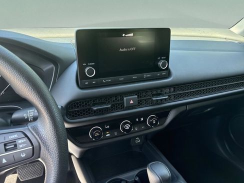 Certified 2024 Honda HR-V LX image 13
