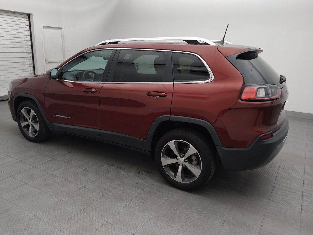 Used 2019 Jeep Cherokee Limited FWD image 3