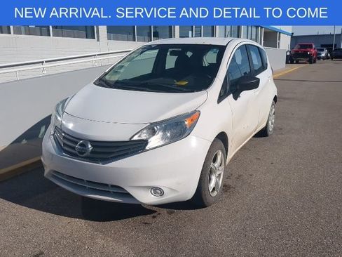 Used 2016 Nissan Versa Note SV FWD image 13