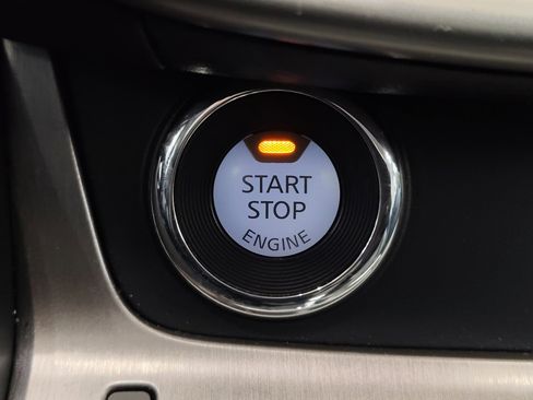 Certified 2024 Nissan Murano SV FWD image 33