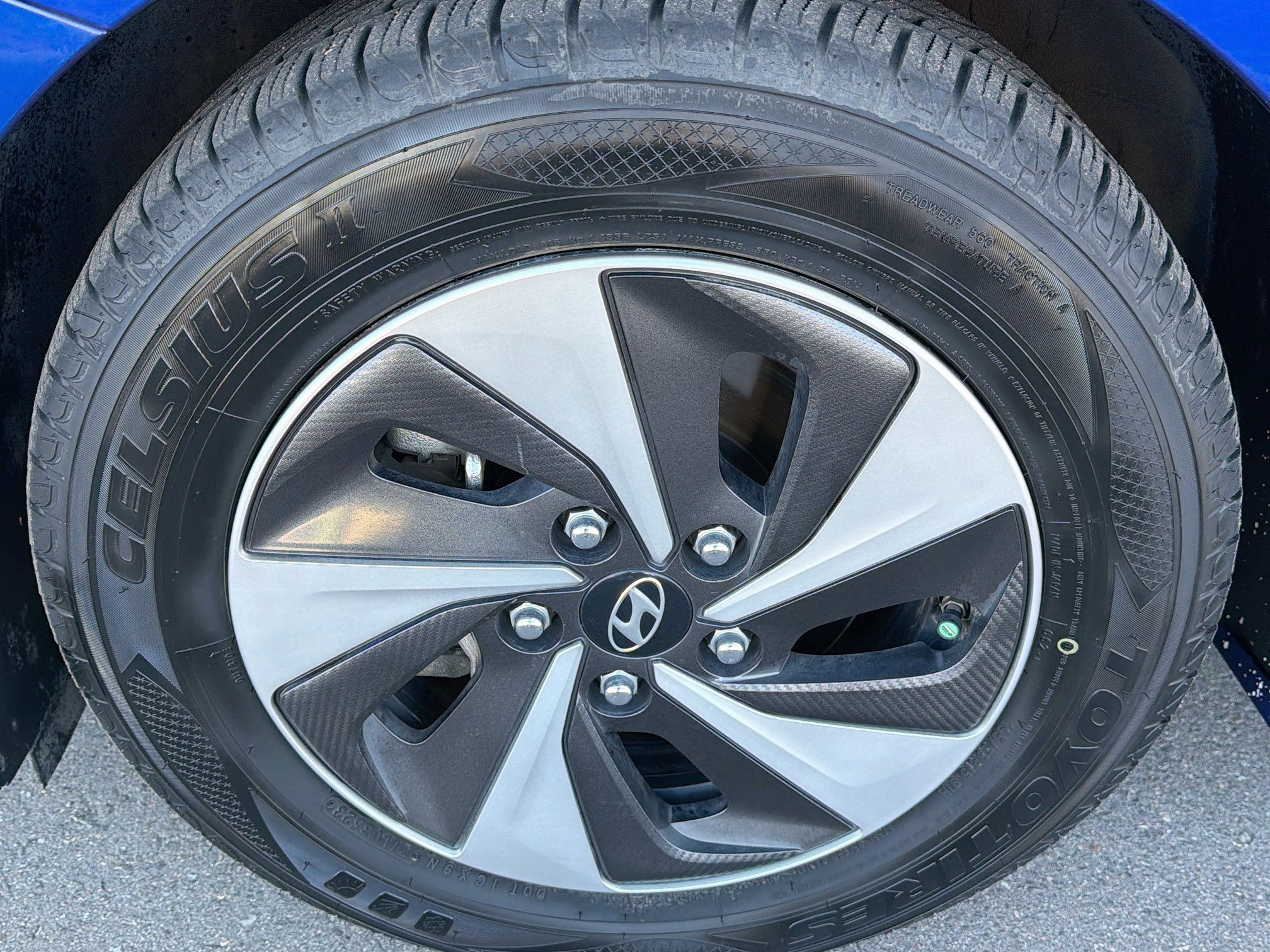 Used 2019 Hyundai Ioniq SEL FWD image 11