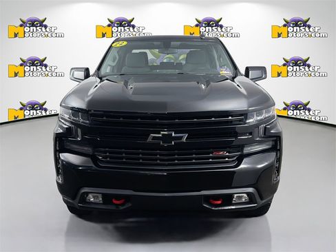 Used 2022 Chevrolet Silverado 1500 LT Trail Boss w/ Bed Protection Package image 2