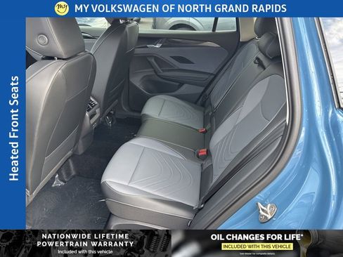 New 2026 Volkswagen Tiguan SE image 18