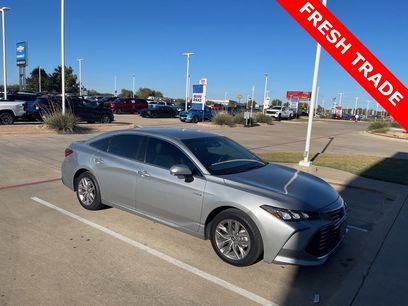 Used 2021 Toyota Avalon XLE w/ Carpet Mat Package (TMS)