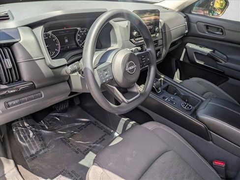Certified 2023 Nissan Pathfinder S AWD/4WD image 10