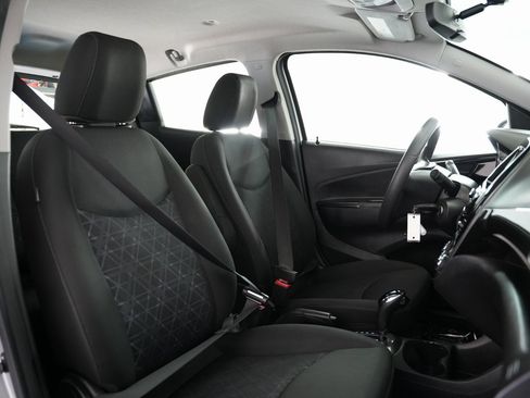 Used 2021 Chevrolet Spark LT image 45