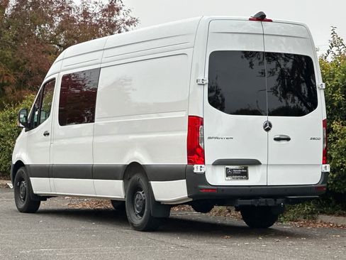 New 2025 Mercedes-Benz Sprinter 2500 image 5