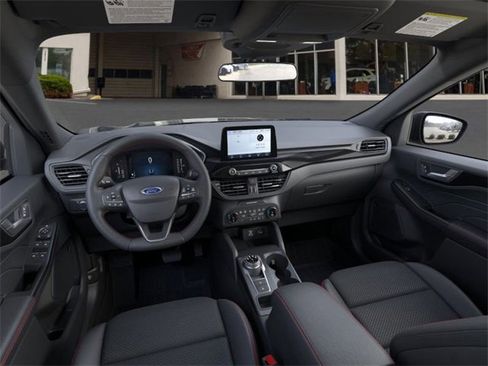 Used 2025 Ford Escape ST-Line w/ Cold Weather Package image 9