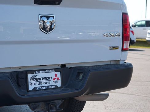 Used 2018 RAM 1500 Express AWD/4WD image 10