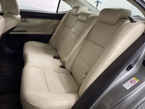 Used 2018 Lexus ES 350 w/ Navigation System Package FWD image 22