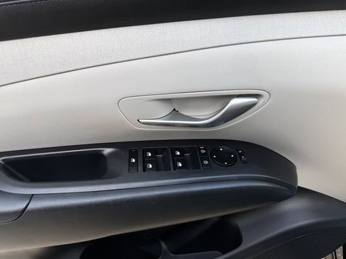 Used 2025 Hyundai Tucson SEL AWD/4WD image 13