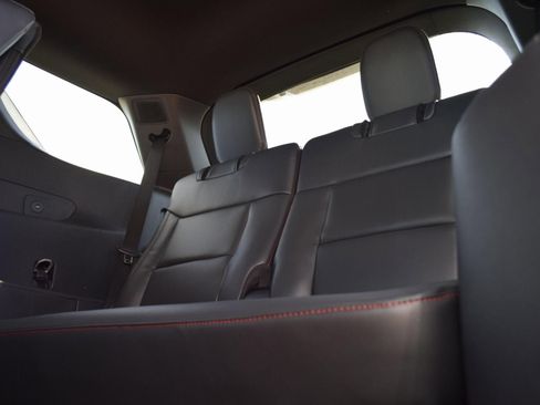 New 2026 Ford Explorer ST-Line w/ ST-Line Street Pack image 21