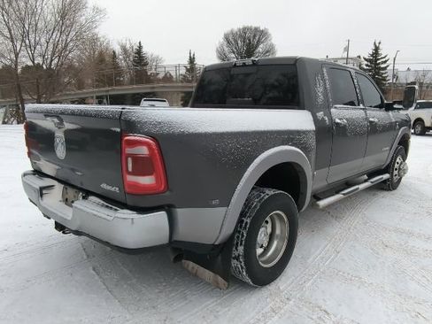 Used 2019 RAM 3500 Laramie image 8