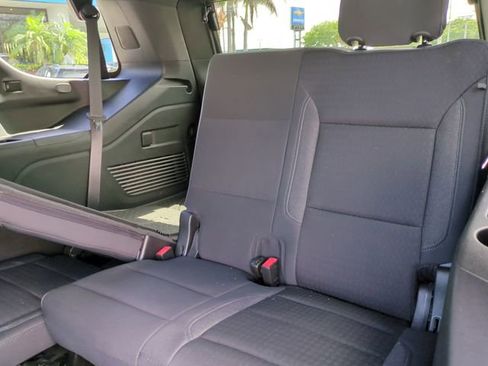Certified 2022 Chevrolet Tahoe LS w/ Driver Alert Package RWD image 15