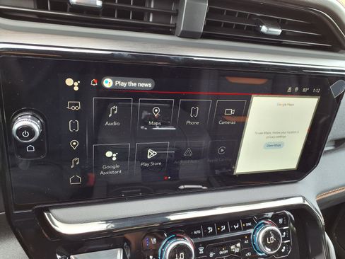 New 2026 GMC Sierra 2500 AT4 w/ AT4 Premium Plus Package AWD/4WD image 4