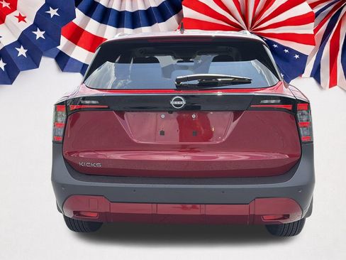 Certified 2026 Nissan Kicks SV w/ SV Premium Package FWD image 4