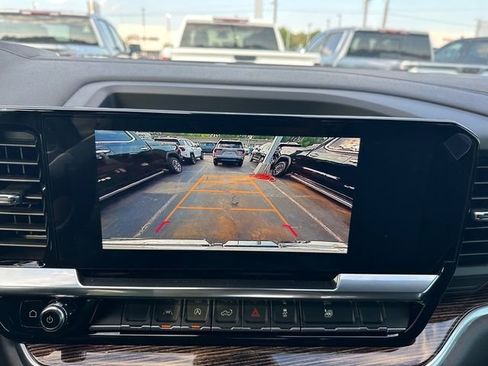 New 2025 GMC Sierra 1500 Elevation w/ LPO, Elevation Black Package image 32