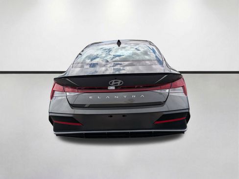 New 2026 Hyundai Elantra SEL Sport Premium FWD image 5