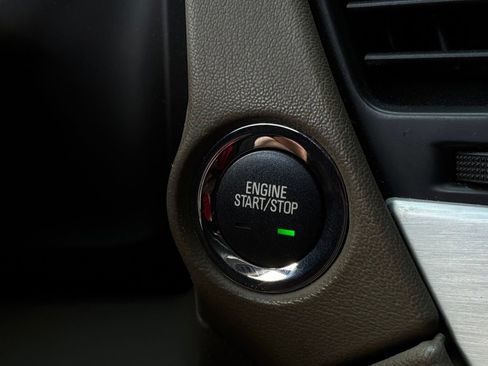 Used 2019 GMC Yukon SLT w/ Premium Edition RWD image 33