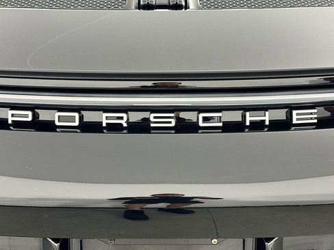 Used 2024 Porsche 911 GT3 RS image 29