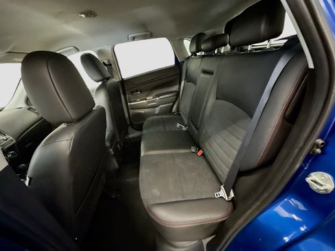 Used 2024 Mitsubishi Outlander Sport AWD image 28
