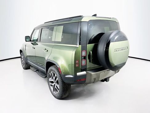 Used 2026 Land Rover Defender 110 S AWD/4WD image 7
