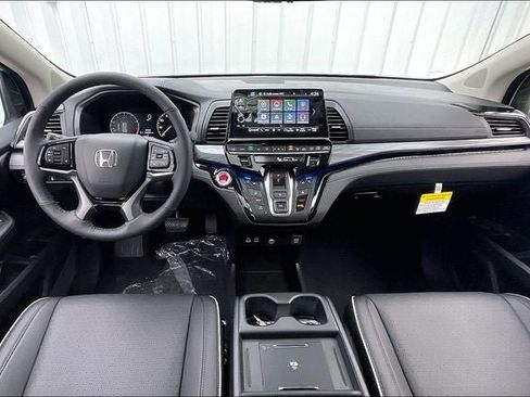 New 2026 Honda Odyssey Elite image 6