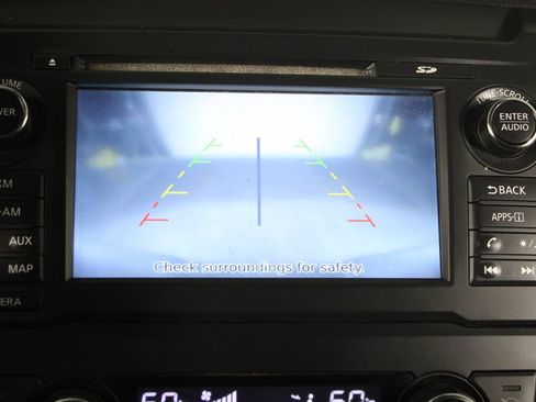 Used 2017 Nissan Titan SV RWD image 27