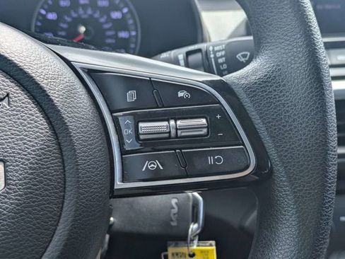 Used 2023 Kia Forte LXS w/ LXS Technology Package FWD image 23