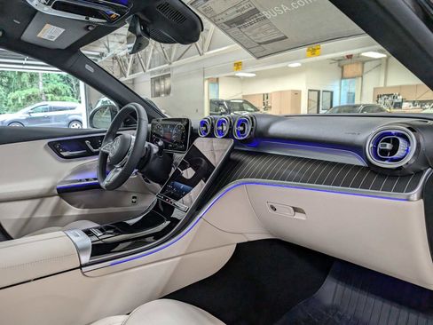 New 2025 Mercedes-Benz C 300 4MATIC Sedan image 12