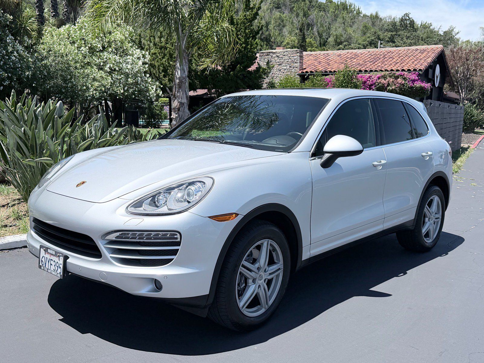 Used 2012 Porsche Cayenne AWD/4WD image 1