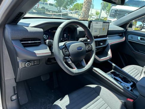 New 2026 Ford Explorer ST-Line w/ ST-Line Street Pack RWD image 22
