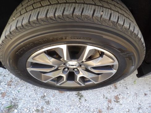 Used 2019 Chevrolet Silverado 1500 RST w/ All-Star Edition image 16