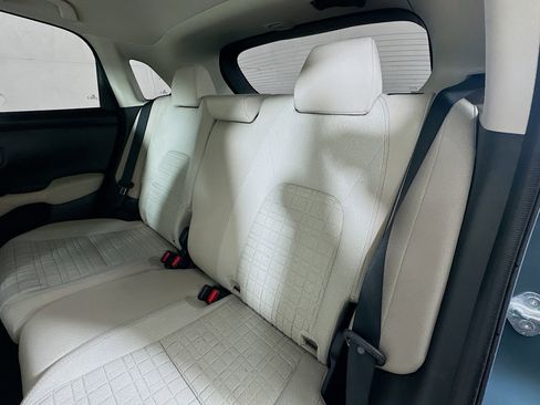 Certified 2024 Honda HR-V LX image 23