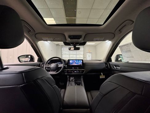 New 2026 Nissan Pathfinder SL AWD/4WD image 20