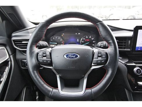 Used 2023 Ford Explorer ST-Line w/ Class IV Trailer Tow Package RWD image 14