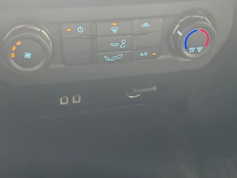 Used 2020 Ford F150 XLT w/ XTR Package AWD/4WD image 19