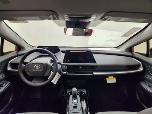 New 2026 Toyota Prius LE FWD image 39