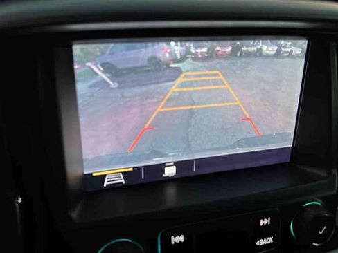 Used 2020 Chevrolet Colorado LT w/ LT Convenience Package image 24