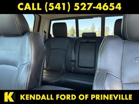 Used 2016 RAM 3500 Laramie w/ Convenience Group AWD/4WD image 17