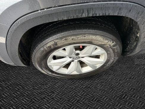 Used 2018 Volkswagen Atlas SEL image 11