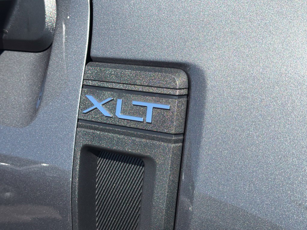 Used 2026 Ford Maverick XLT w/ XLT Luxury Package FWD image 14