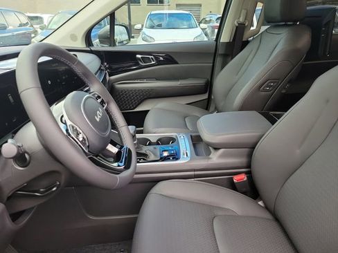 New 2026 Kia Carnival SX Prestige FWD image 17