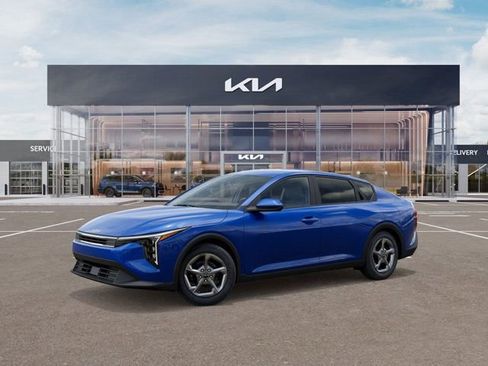New 2026 Kia K4 FWD image 3