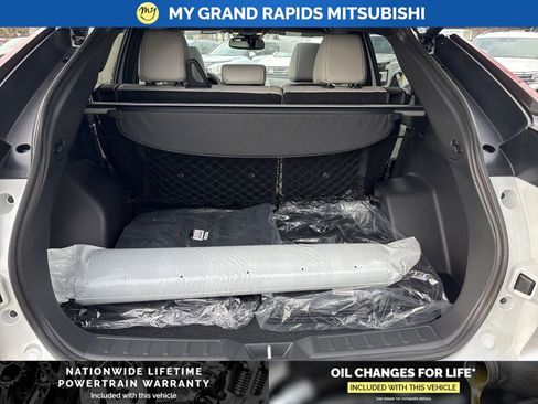 New 2026 Mitsubishi Eclipse Cross SEL image 11