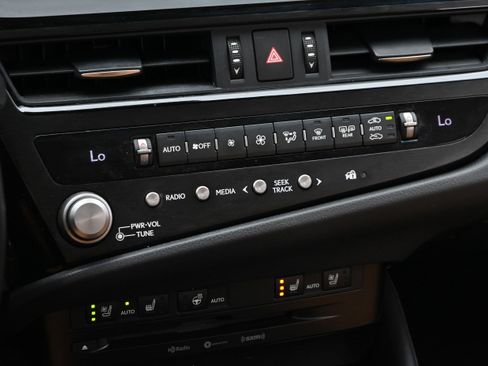 Used 2022 Lexus ES 350 w/ Premium Package FWD image 20