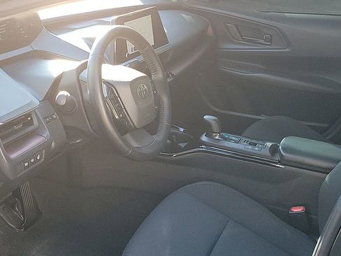 Used 2023 Toyota Prius Prime SE image 15