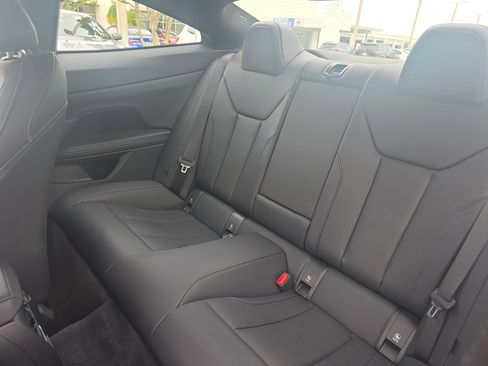 Used 2022 BMW 430i Coupe w/ Premium Package 2 image 8